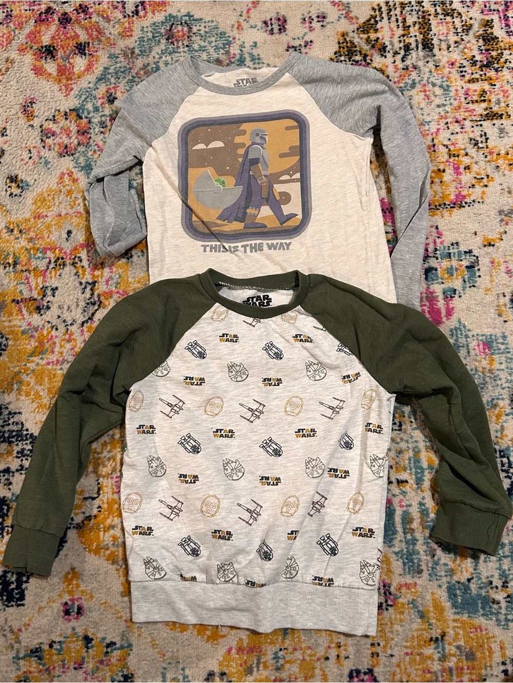 jumping beans Star Wars Long-Sleeve Raglan Tops - Gray & Olive Green